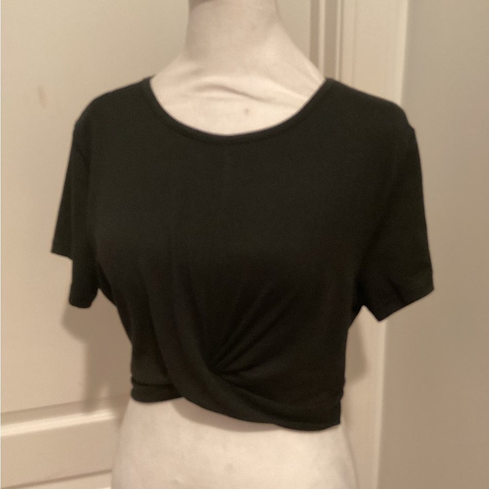 Elegant Black Twist-Front Crop Top